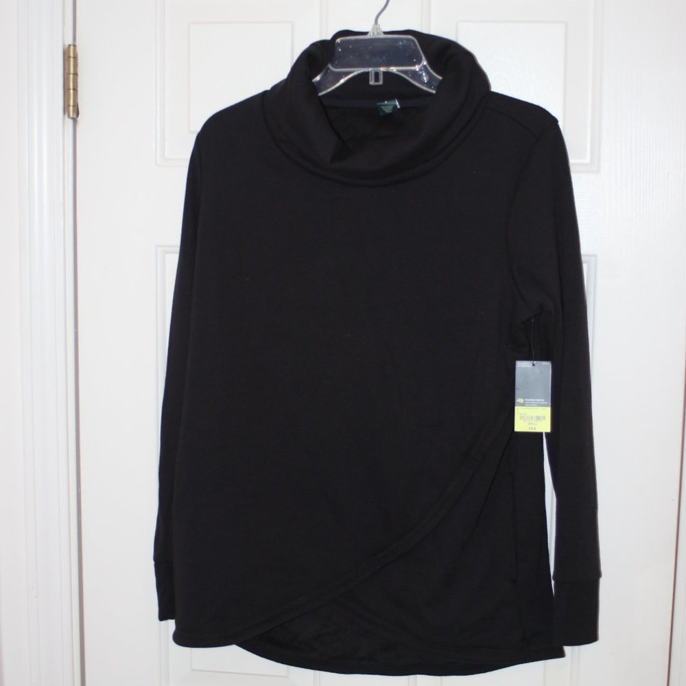 NWT Xersion Pullover Turtleneck Active Wear Top